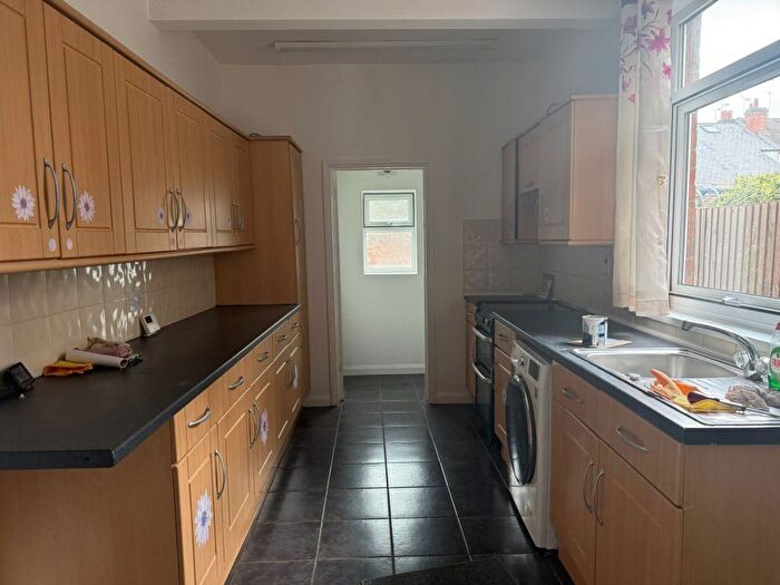 3 Bedroom Property To Rent In Kingsland Ave, Chapelfiels, Coventry, CV5
