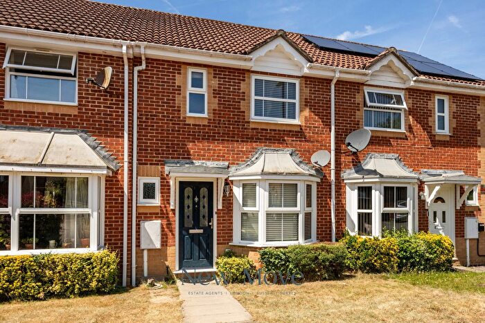 2 Bedroom Terraced House For Sale In Elliot Close, Maidenbower, Crawley, RH10