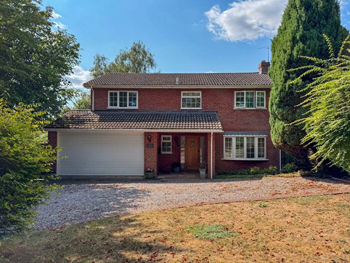 4 Bedroom Detached House For Sale In Braye House, New Farm Road, Alresford, SO24