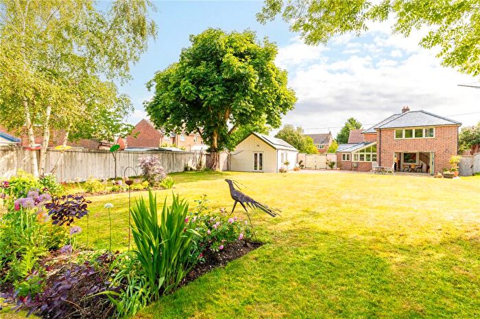 5 Bedroom Detached House For Sale In The Hollow, Chirton, Devizes, Wiltshire, SN10