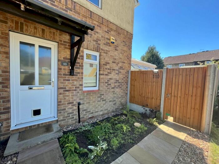 1 Bedroom End Of Terrace House To Rent In Beecham Berry, Basingstoke, RG22