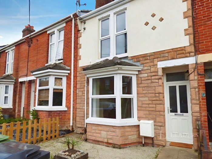 3 Bedroom House To Rent In St. Marys Road, Bishopstoke, SO50