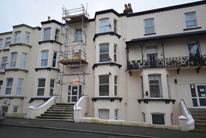1 Bedroom Flat To Rent In Carlton Mansions, Sweyn Road, Cliftonville, CT9