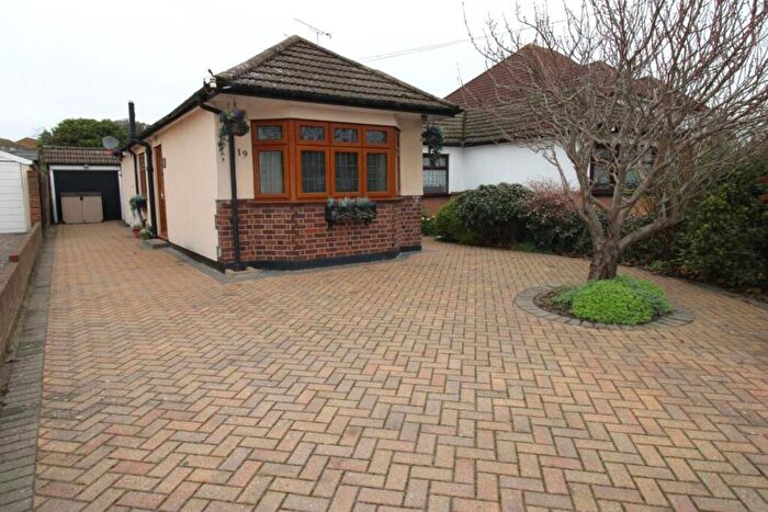 2 Bedroom Semi-Detached Bungalow For Sale In Moor Lane, Cranham, Essex, RM14