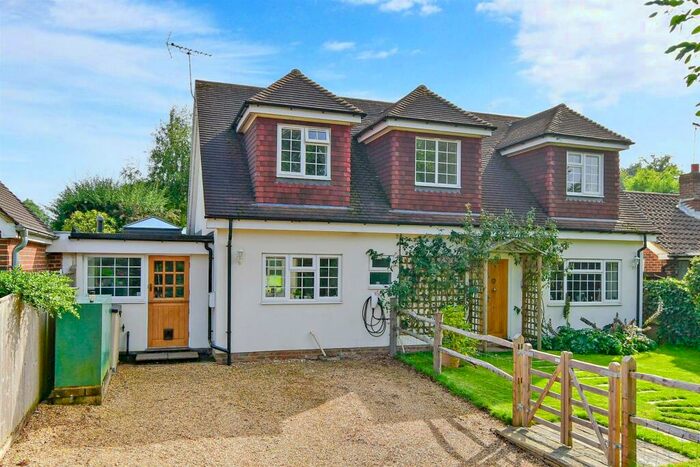 4 Bedroom Link Detached House For Sale In Poling Street, Poling, Arundel, West Sussex, BN18