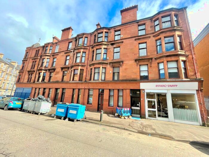2 Bedroom Flat To Rent In Barrland Street, Glasgow, G41