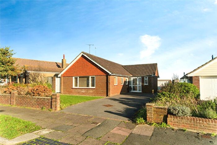 3 Bedroom Bungalow For Sale In Wrestwood Avenue, Eastbourne, East Sussex, BN22