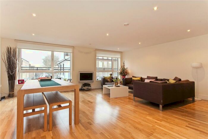 2 Bedroom Apartment To Rent In Hare Marsh, London, E2