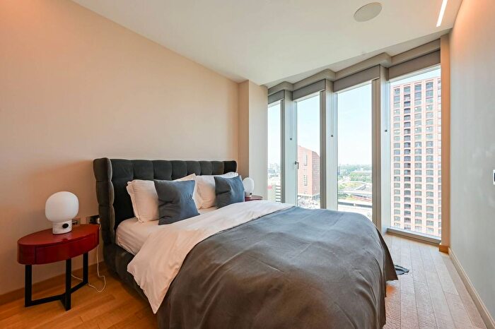 2 Bedroom Flat To Rent In Manhattan Loft Apartments, Stratford, London, E20