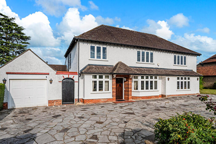 5 Bedroom Detached House For Sale In Manor Road, Cheam, Sutton, SM2