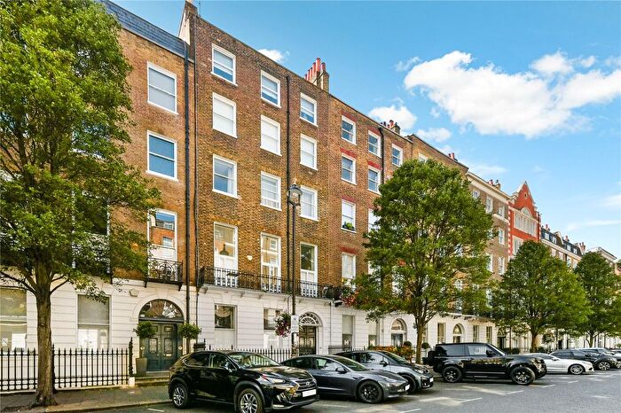 3 Bedroom Flat For Sale In Devonshire Place, London, W1G