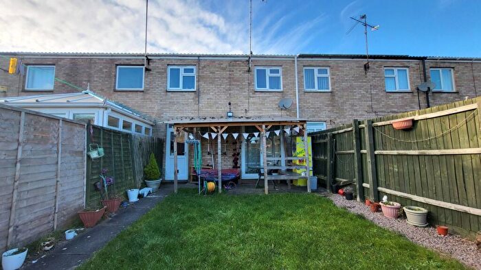 3 Bedroom Terraced House For Sale In Drayton, Bretton, Peterborough, PE3