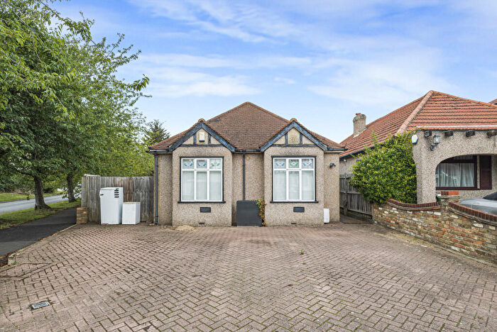 4 Bedroom Detached Bungalow To Rent In Danson Road, Bexley, DA5