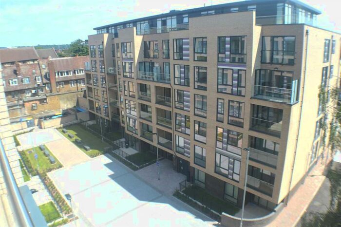 2 Bedroom Apartment To Rent In B Block, Grove Place, Eltham, SE9
