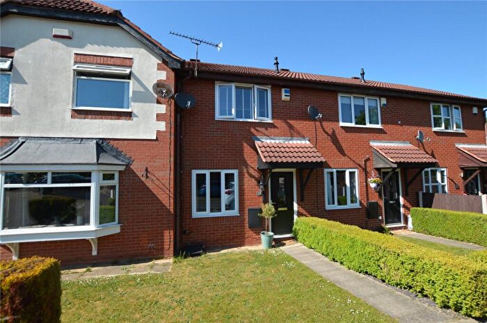 2 Bedroom Town House For Sale In Pinders Green Walk, Methley, Leeds, West Yorkshire, LS26