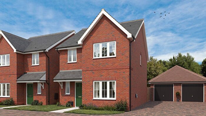 3 Bedroom Detached House For Sale In Hastings Way, Wivelsfield, Haywards Heath, RH17