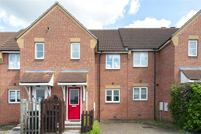 2 Bedroom Terraced House To Rent In Clifford Road, Walthamstow, London, E17