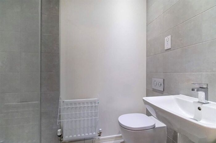 2 Bedroom Flat For Sale In Granton Court, Glasgow, Glasgow City, G5
