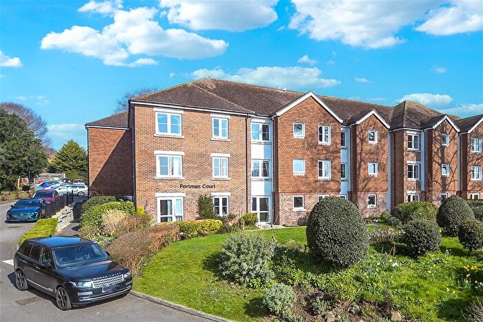1 Bedroom Flat For Sale In Grange Road, Uckfield, East Sussex, TN22