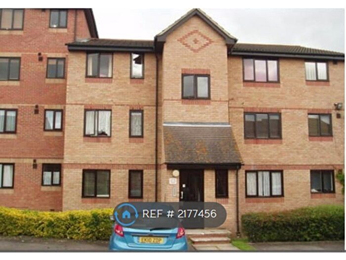 1 Bedroom Flat To Rent In Vange, Basildon, SS16