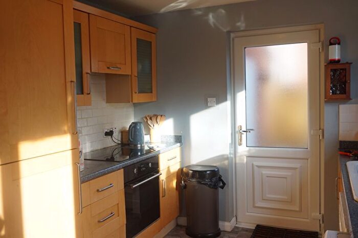 3 Bedroom Semi-Detached House For Sale In Walesby Lane, Ollerton, Newark, NG22