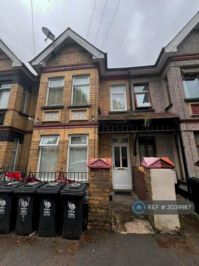 1 Bedroom Flat To Rent In Courtybella Terrace, Newport, NP20