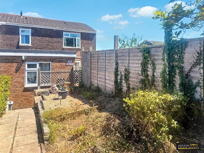 3 Bedroom Semi-Detached House For Sale In Grays, Southill, Weymouth, DT4