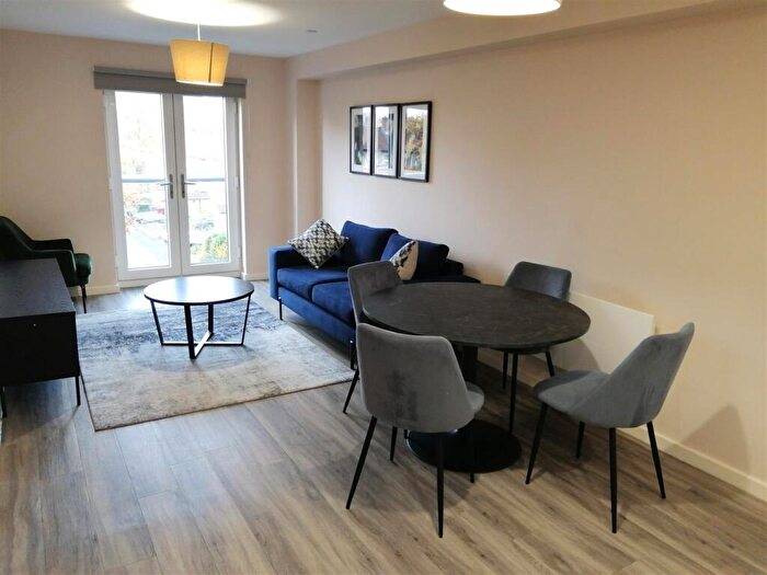 2 Bedroom Apartment To Rent In The Bailey, City Road, M15