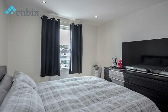1 Bedroom Flat To Rent In Portland Road, London, SE25
