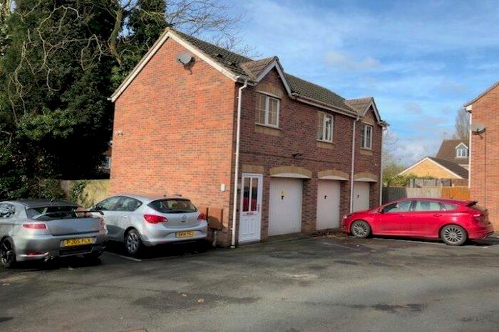 1 Bedroom Flat To Rent In Barrow Close, Walsall, WS9