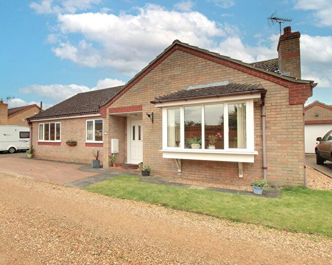 3 Bedroom Detached Bungalow For Sale In Old Forge Gardens, Chatteris, PE16