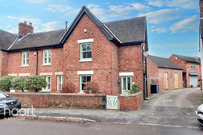 2 Bedroom Cottage For Sale In Main Street, Ilkeston, DE7