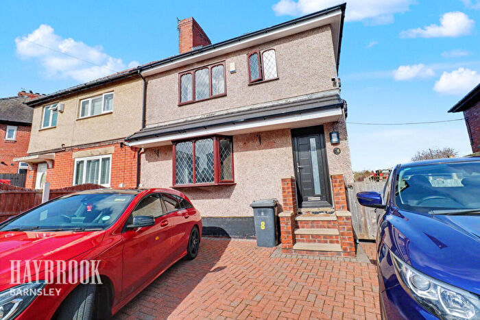 3 Bedroom Semi Detached House For Sale In Pickup Crescent, Wombwell, S73