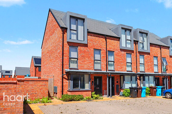 3 Bedroom Semi-Detached House To Rent In Harray Street, Derbyshire, DE22