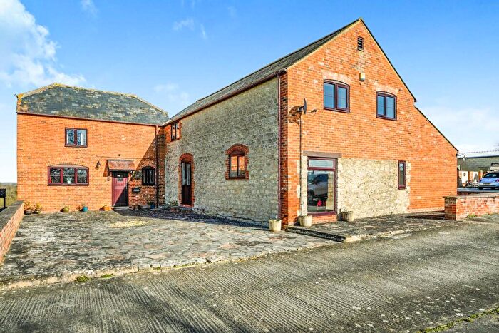 4 Bedroom Detached House To Rent In The Pry, Purton, Swindon, SN5