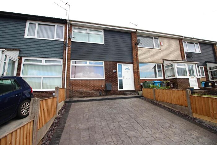2 Bedroom Terraced House To Rent In Crossbank Avenue, Oldham, OL4