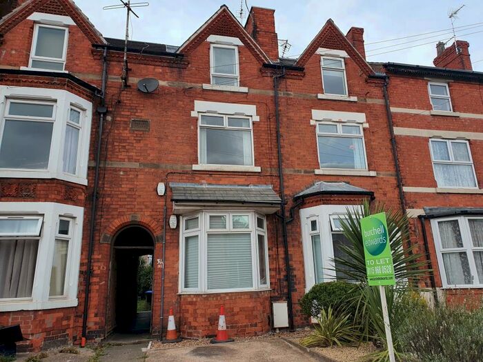 2 Bedroom Flat To Rent In Station Terrace, Hucknall, Nottingham, NG15