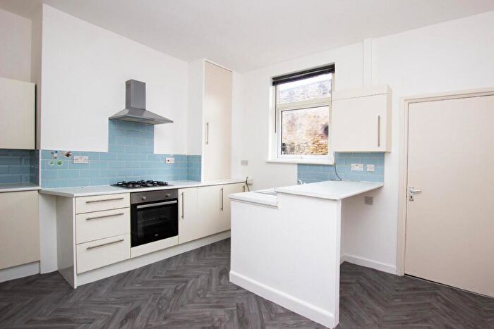 2 Bedroom Terraced House To Rent In Blackburn Road, Darwen, BB3