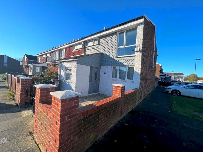3 Bedroom Semi-Detached House To Rent In Bowness Avenue, Wallsend, NE28