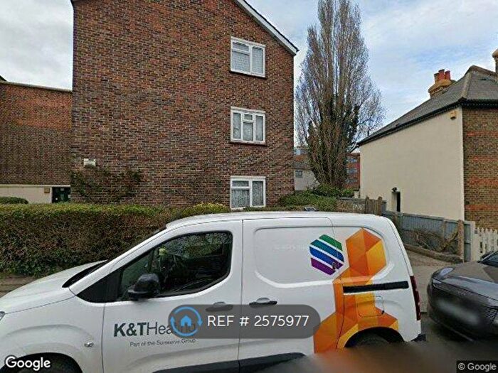 1 Bedroom Flat To Rent In Lower Addiscombe Road, Croydon, CR0