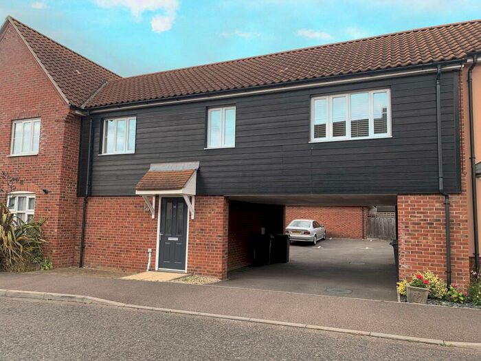 2 Bedroom Maisonette To Rent In Mortimer Road, Bury St Edmunds, IP32