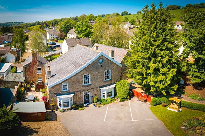 7 Bedroom Detached House For Sale In West End Guest House, Reeth Road, Richmond, DL10