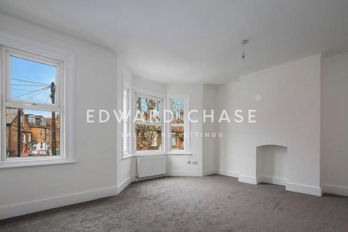 4 Bedroom Terraced House To Rent In Trelawn Road, London, E10