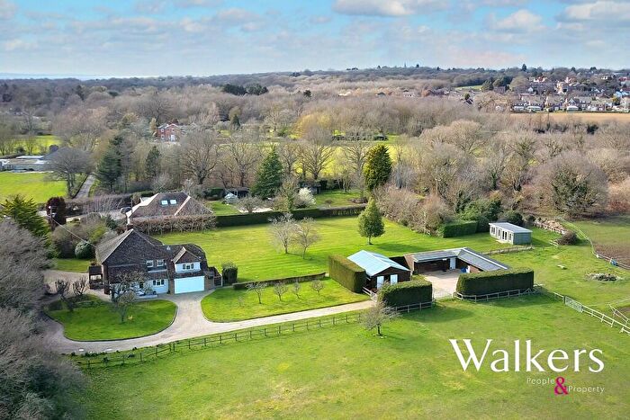 5 Bedroom Detached House For Sale In Tyndales Lane, Danbury, CM3