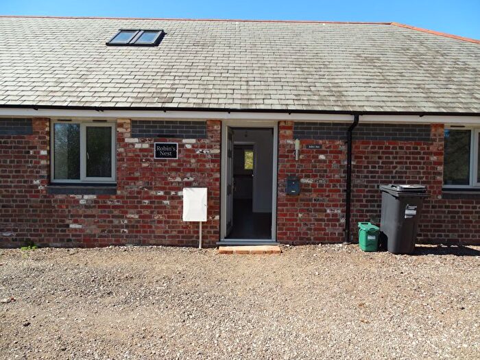 2 Bedroom Bungalow To Rent In Horningtops, Liskeard, PL14