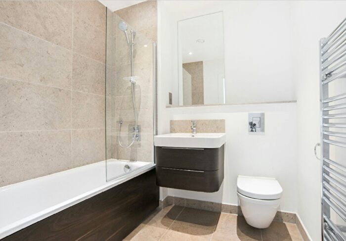 2 Bedroom Apartment For Sale In Cube Building, Wenlock Road, N1 - Photo 4