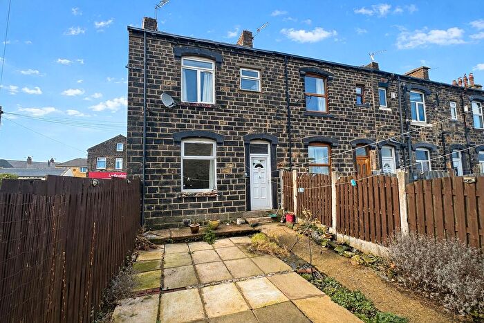 3 Bedroom End Terrace House For Sale In Beacon Road, Wibsey, Bradford, BD6