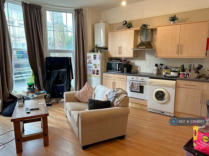 2 Bedroom Flat To Rent In Cheltenham Road, Bristol, BS6