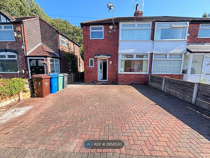 3 Bedroom Semi-Detached House To Rent In Edgeware Avenue, Prestwich, Manchester, M25