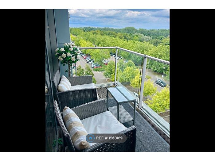 2 Bedroom Flat To Rent In Topaz House, Milton Keynes, MK9